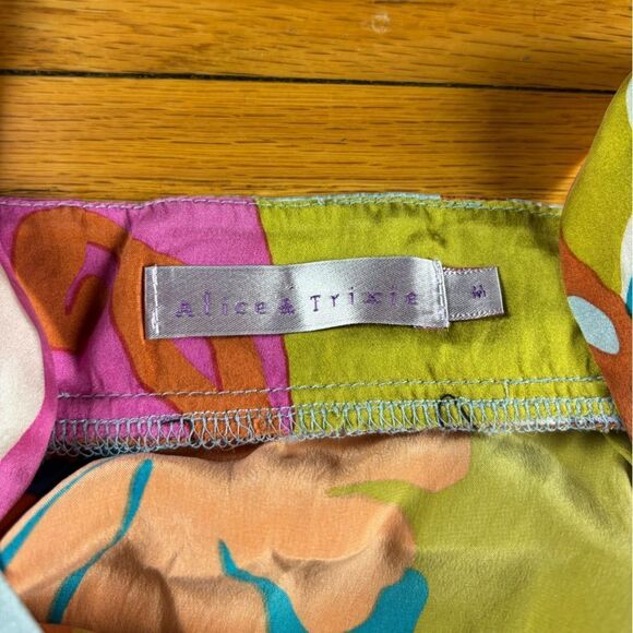 Alice & Trixie 100% Silk Geometric psychedelic Dress Size M - Picture 6 of 7